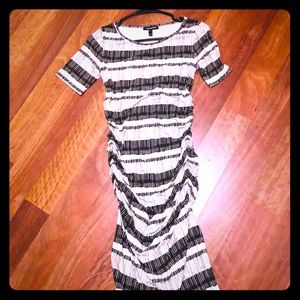 Isabella Oliver Maternity Black & White Dress!